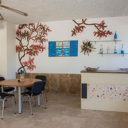 Apartments Tania Paralia Dionysiou Exterior photo