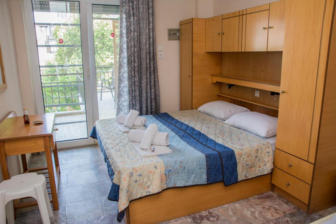 Apartments Tania Paralia Dionysiou Exterior photo